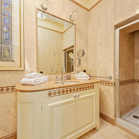 Ych-Magnifica Residenza A Campo De Fiori Apartment Rome Exterior photo