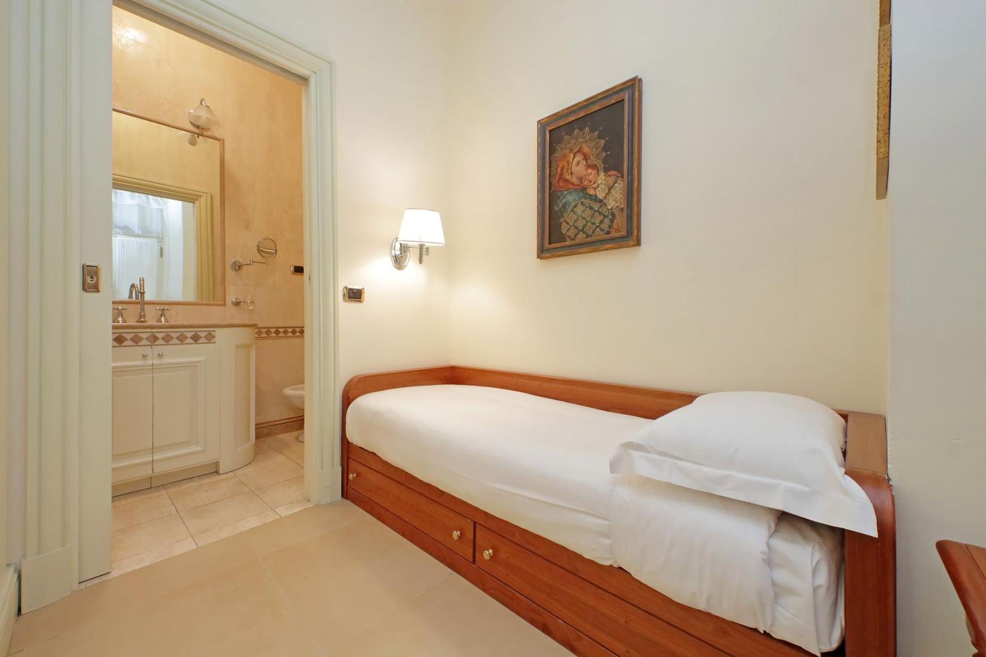 Ych-magnifica Residenza A Campo De Fiori * Roma