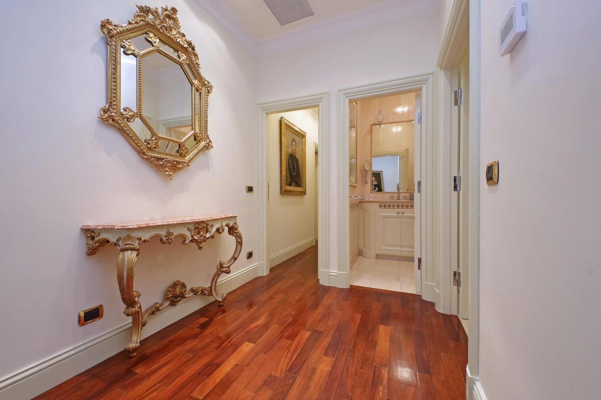 Ych-magnifica Residenza A Campo De Fiori Apartamento *