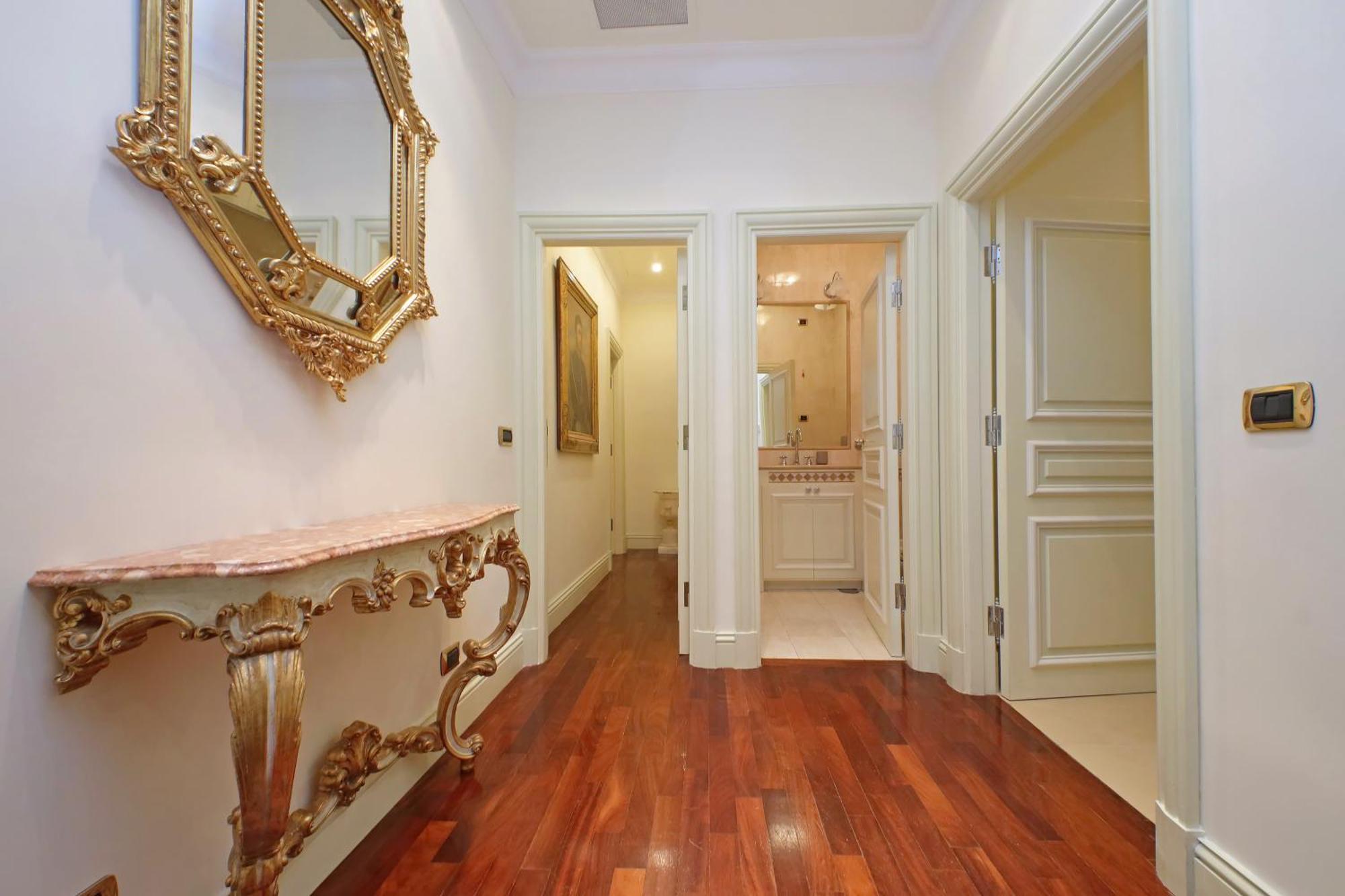 Apartamento Ych-magnifica Residenza A Campo De Fiori Roma